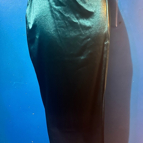 BUNDLE SALE: 15 % off 2 or more dresses/skirt sets - Picture 3 of 7